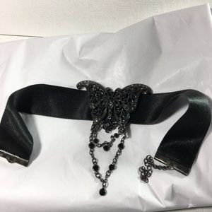 Vintage butterfly choker necklace
